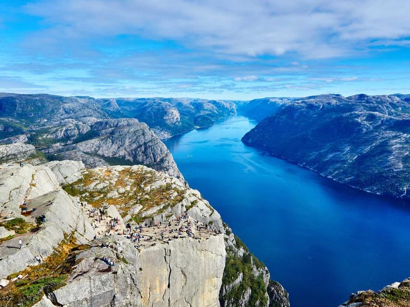 敦煌飞天<br>lys7ijqq.cn 反弹琵琶壁画